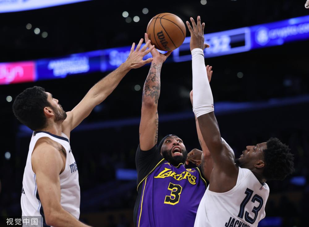 足球界再次 足球界再次