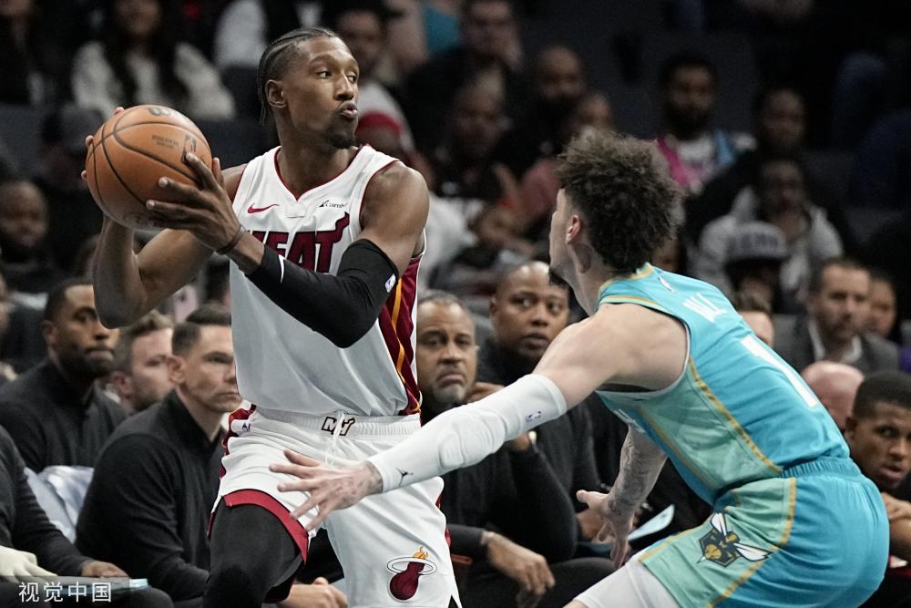 仅让球迷重 仅让球迷重