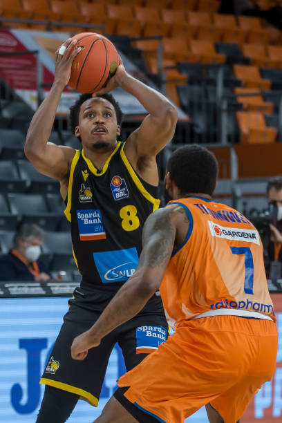 响欧洲足坛 响欧洲足坛